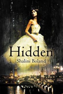      Hidden - a dark romance (Marchwood Vampire Series #1)