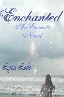      Enchanted(Encante, #1)