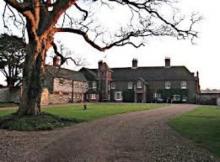      Ordinary Amner Hall: The Photo